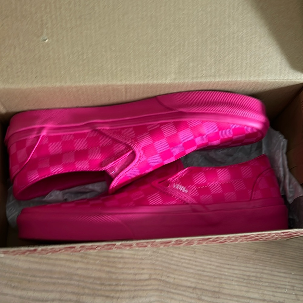 Classic Slip-On Vans. Pink! Size 8 in women’s